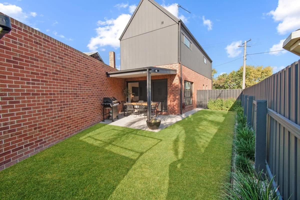 Urban Barn - Stylish, Family Friendly Villa Wagga Wagga Exterior foto